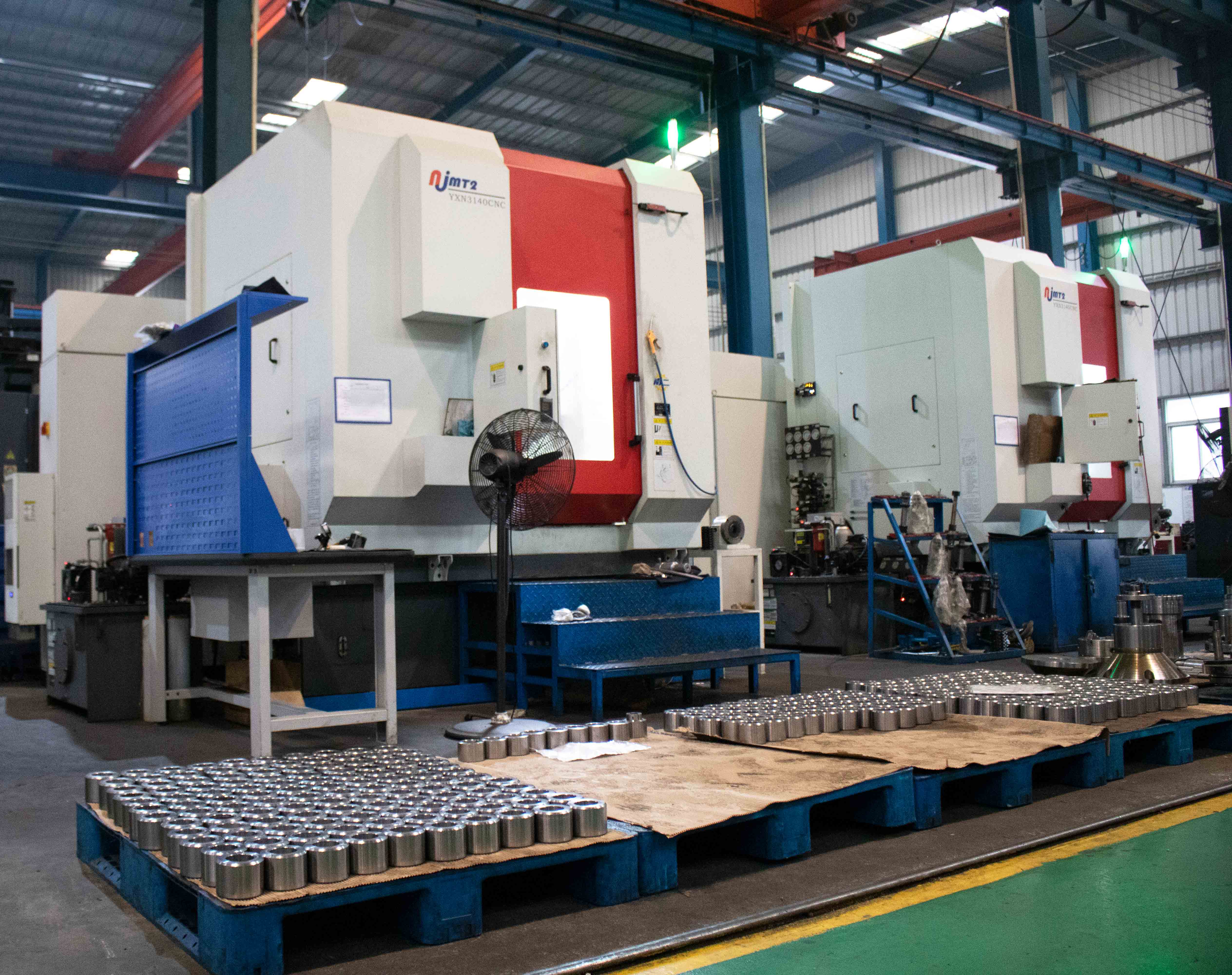 CNC gear grinding machine